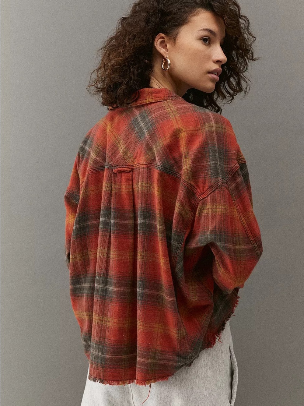Urban Outfitters BDG Rayne Flannel Boxy Cropped Shirt Scottish Checked Red Small - Picture 2 of 15